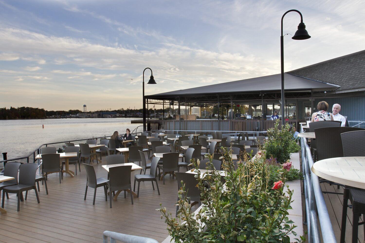 Water Street Restaurant Renovation by Sonnenfeld + Trocchia Architects